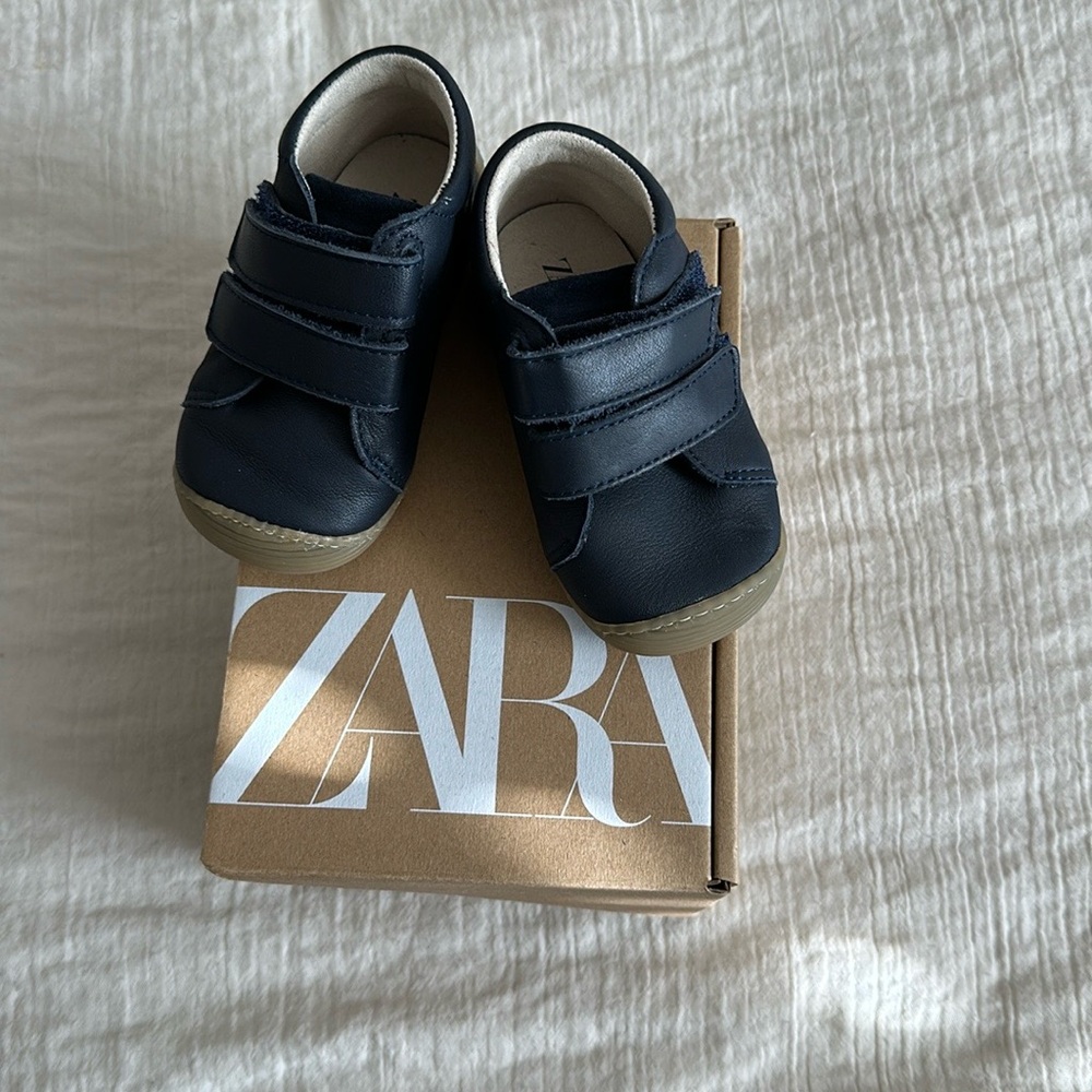 Zara navy shoes. Size 5.5.